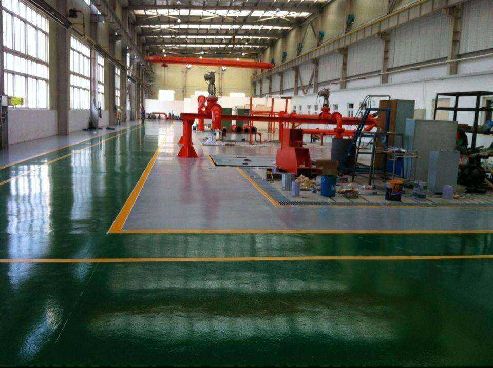 龙潭彩色防滑路面是兼具